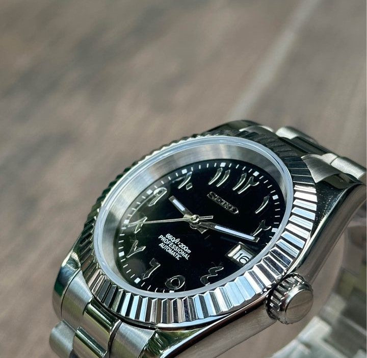 Seiko SilverBlack Arabic Mod