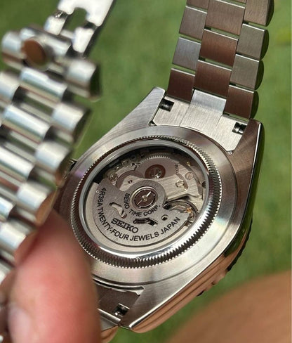 Seiko SilverBlack Arabic Mod