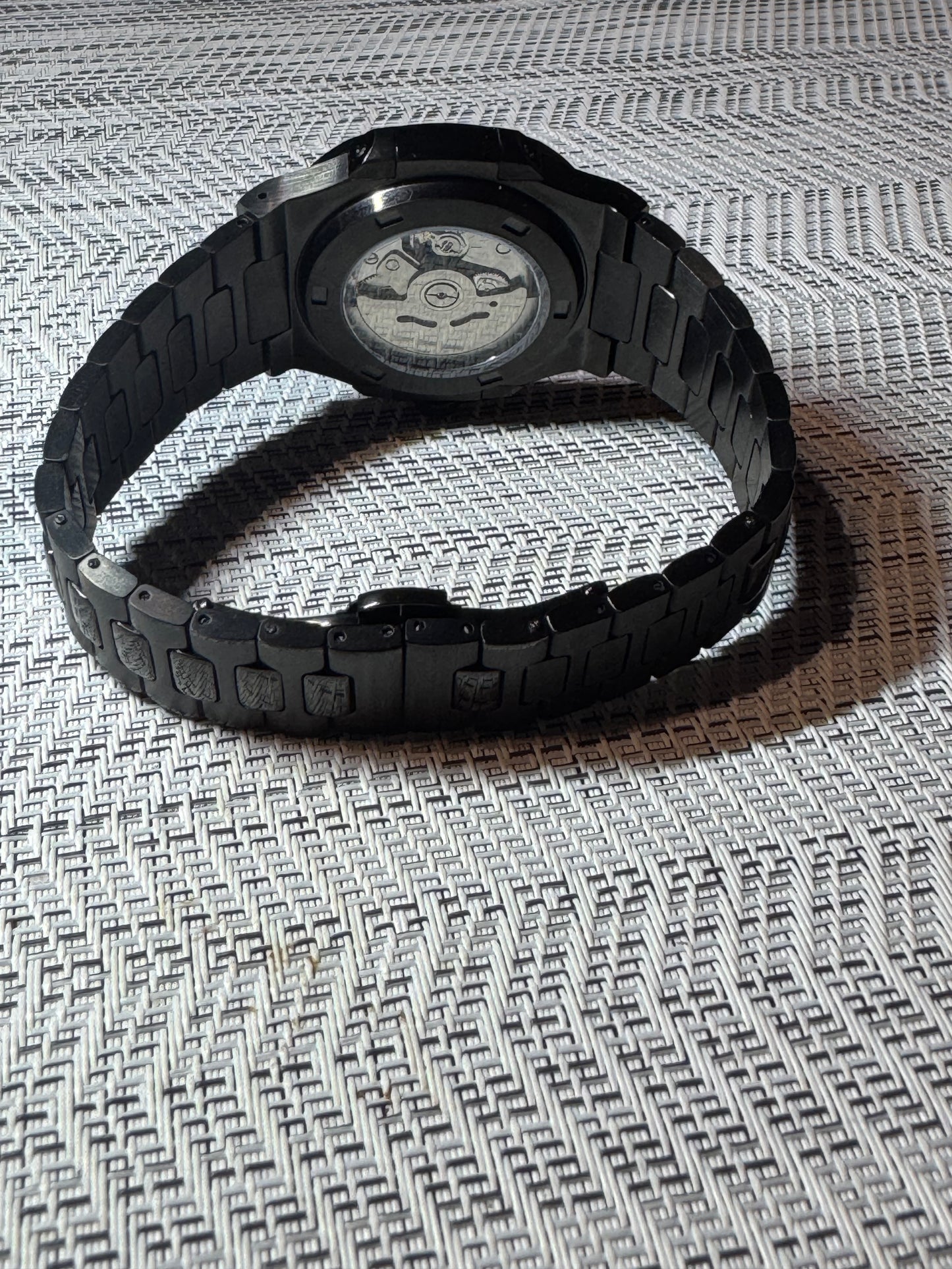 NAUTILUS BLACK CHERRY MOD